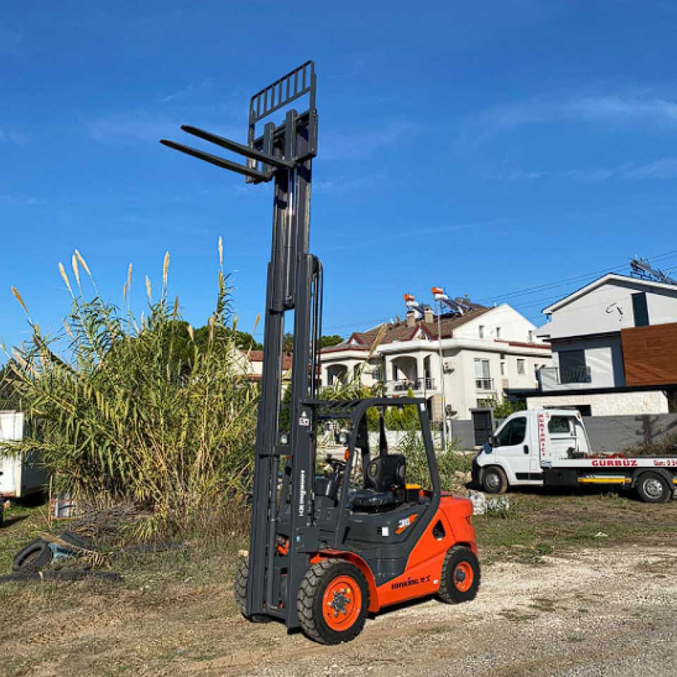 Forklift - Malzeme Taşıma ve Depolama Araçları